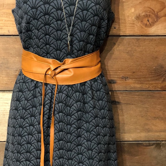 Loft black and grey dress 4 - Picture 7 of 8